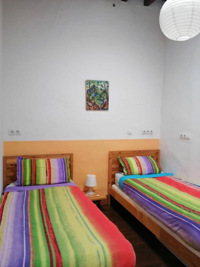 Hostel Albergue La Casa Encantada Эль-Пасо Экстерьер фото